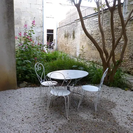 Marin 2 アパート ロシュフォール